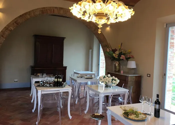 Cordella In Valdorcia Truffle&Olive Oil Resort